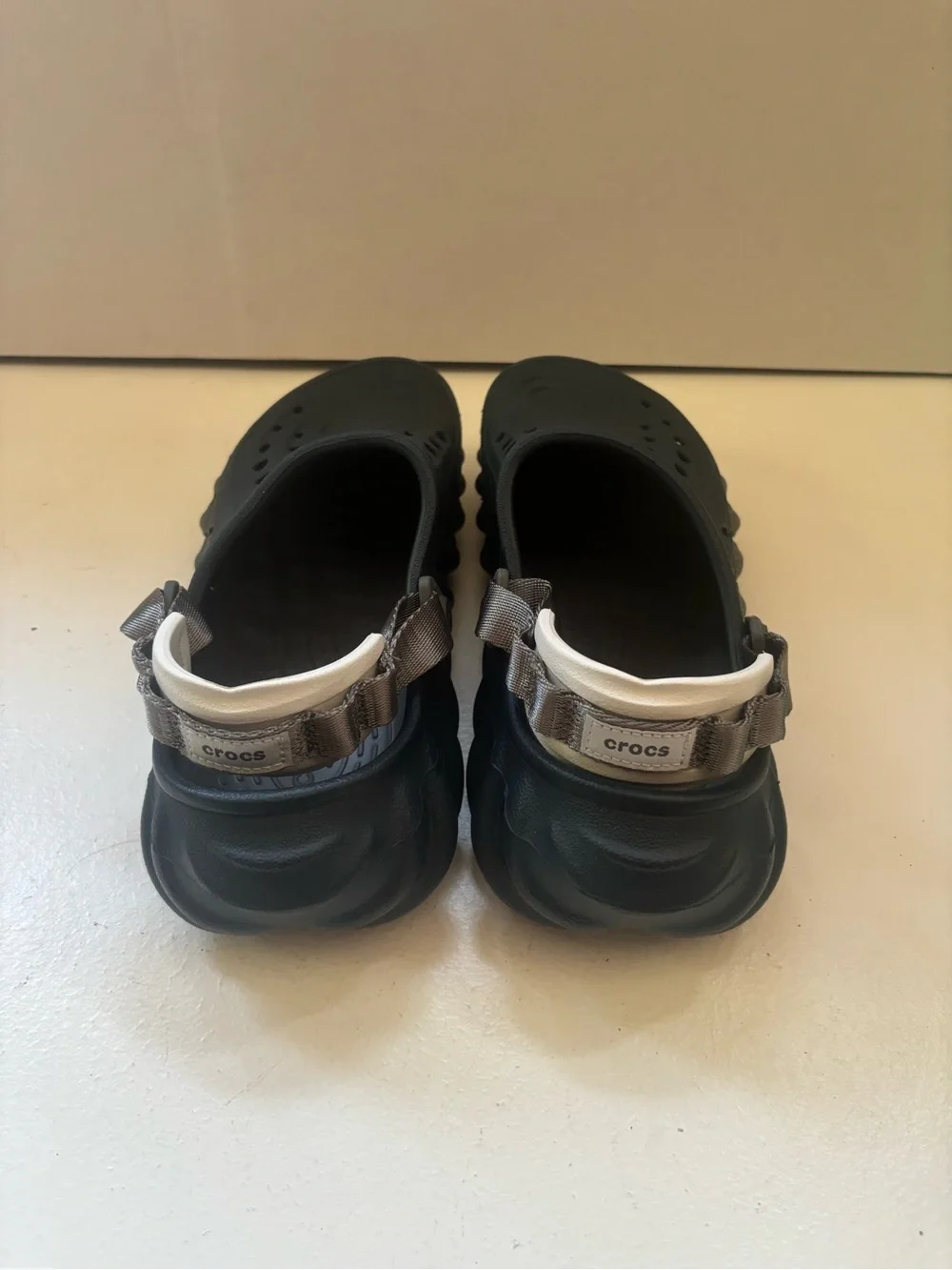 Crocs Echo Clog in storm navy size men’s 5 or women’s 7